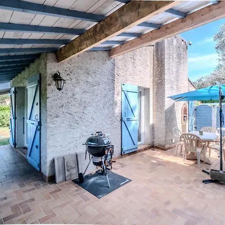 La Pinede Holiday home Salavas